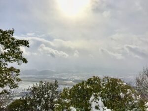 琵琶湖 雪の三上山巡礼トレイル、自分を解き放つ旅